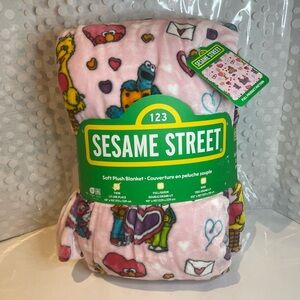 Sesame Street Fleece Throw Blanket - twin size